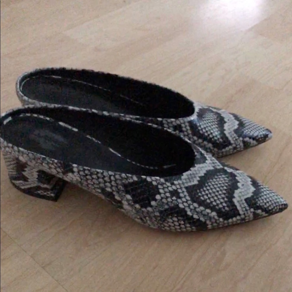 Vince Ralston Mules